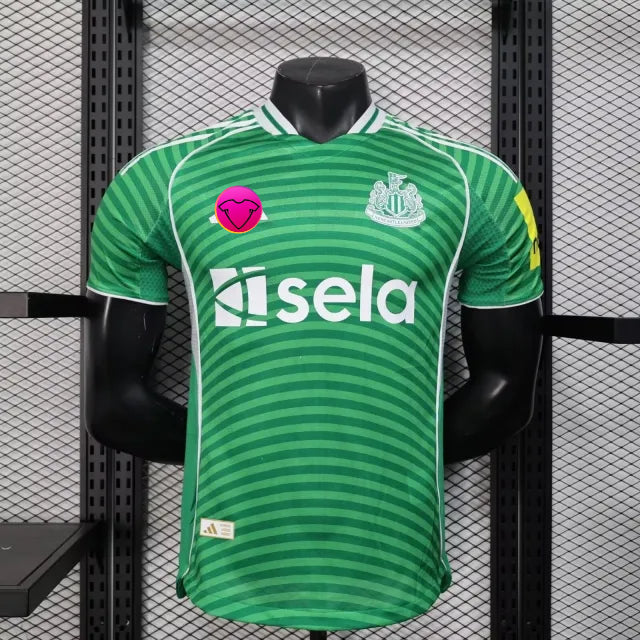 Newcastle United 2025/26 Borta
