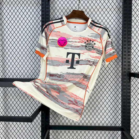 Bayern Munich 2025/26 Borta