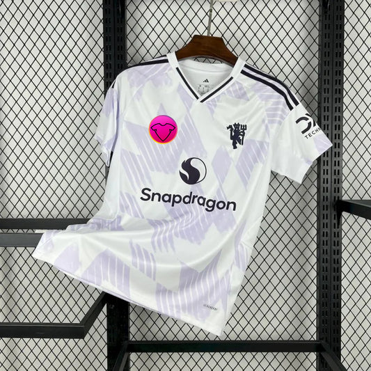 Manchester United 2025/26 Borta